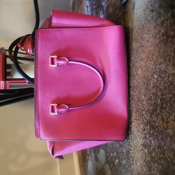 💥2/$125💥 Michael Kors Selma Saffiano Bag - Picture 4 of 17